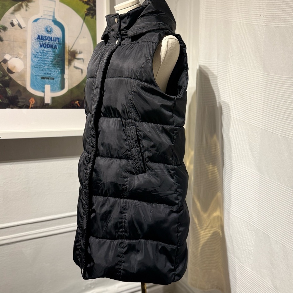 Private Label Midnight Black Puffer Vest - Picture 8 of 16